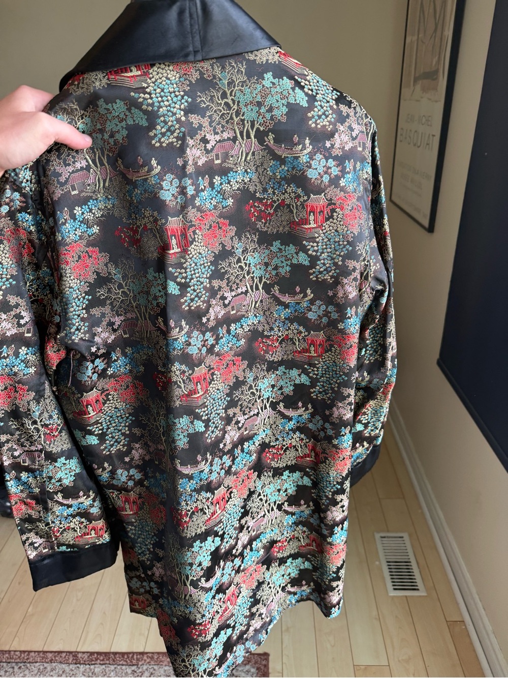 Silk-Feel Floral Print 1970s Vintage Mens Smoking Jacket Robe Made in Canada